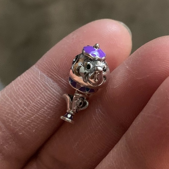 NWOT Disney, Beauty and the Beast Mrs. Potts and Chip Dangle Charm Silver 925 - Picture 9 of 14